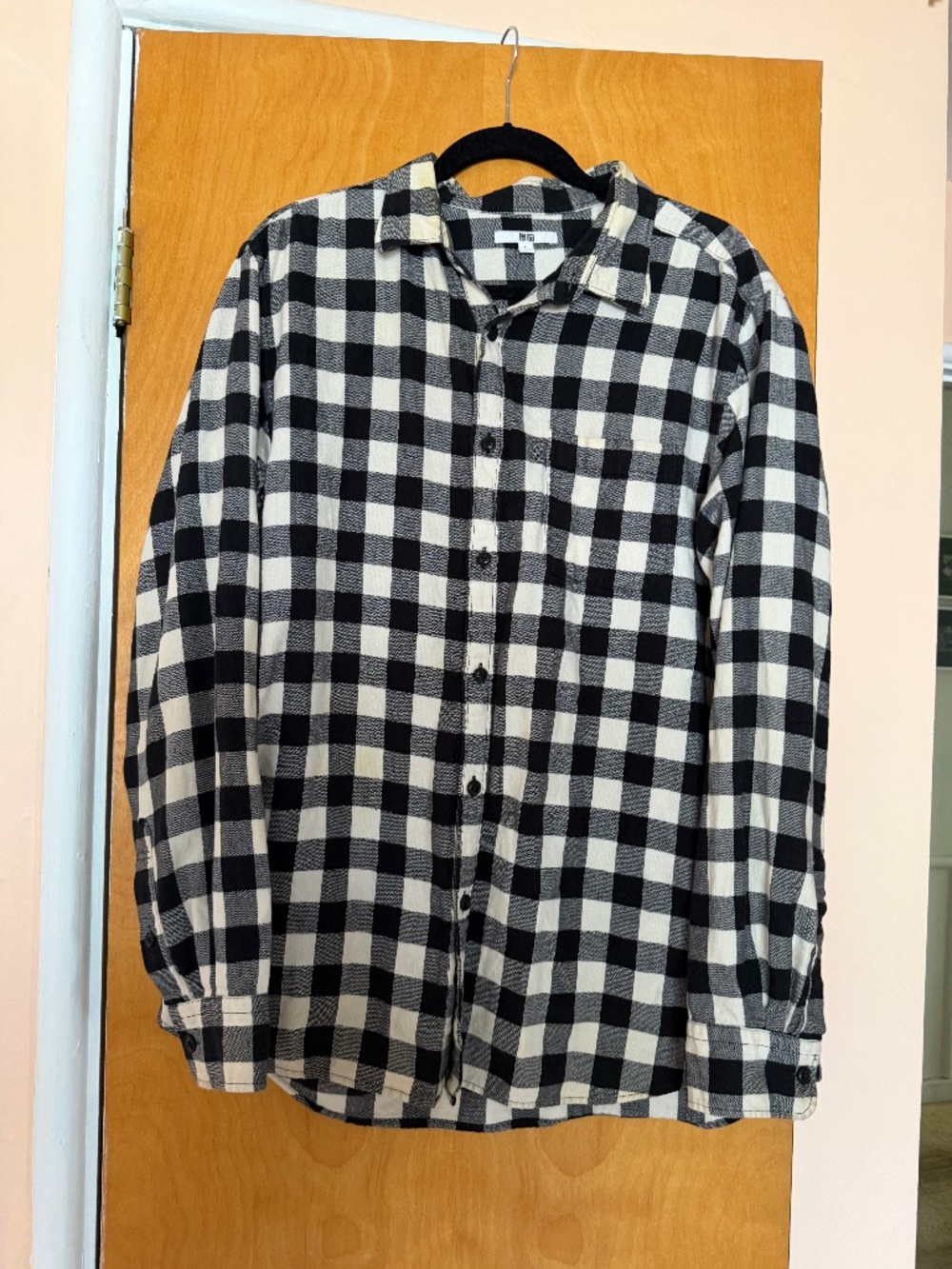Mens Uniqlo Black and White Plaid Button Down, Size XL